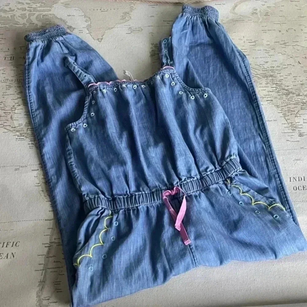 Mini Boden Embroidered Chambray
Jumpsuit /Overalls 11-12Y